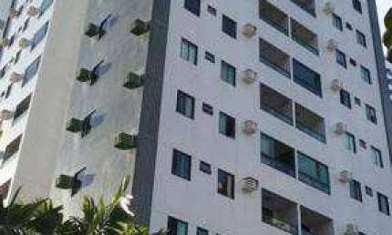 Apartamento com 3 dormitórios à venda, 79 m² por R$ 650.000,00 - Torre - Recife/PE