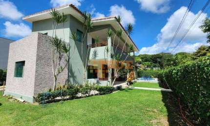 Casa em 2 pavimentos, condomínio completo em Aldeia, 4 quartos, sendo 1 suite master, de esquina, móveis planejados alto padrão, piscina própria