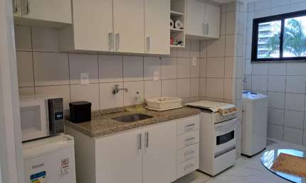 Apartamento com 2 Quartos no Meireles – 74m², Suíte, Porteira Fechada!