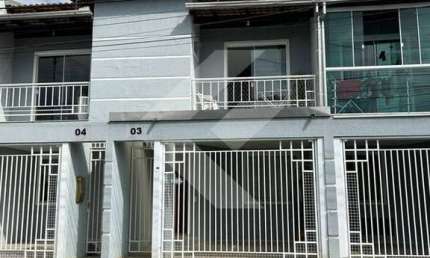 Sobrado com 2 Suites no bairro São Vicente em Itajai