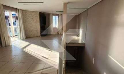 Casa com 3 quartos para alugar na Rua José Maria da Veiga, São João, Itajaí