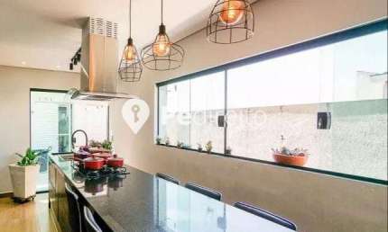 Casa com 4 quartos à venda na Avenida dos Pequis, 100, Jardim Vila Formosa, São Paulo por R$ 700.000