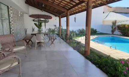 Casa moderna com 4 suítes e piscina, em vilas do atlântico