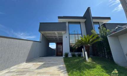 Casa de 3 Quartos em Condomínio - Morada da Praia, Bertioga/SP  143m², 2 Suítes, Área Gourmet e Piscina!