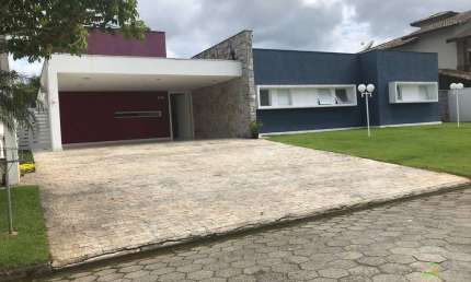 CASA TÉRREA ALTO PADRÃO À VENDA: Morada da Praia, Bertioga-SP  5 quartos, 4 suítes, 3 salas, 6 banheiros, 4 vagas  468m²  ÓTIMA LOCALIZAÇÃO!