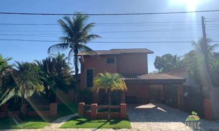 SOBRADO A VENDA NO MORADA DA PRAIA - BERTIOGA - SP: 4 QTS, 2 SUÍTES, PISCINA AQUECIDA E ÁREA GOURMET, 231,42M² - VENHA CONHECER!