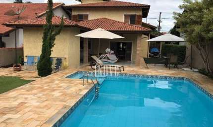Ótimo sobrado 273m² à venda com 4 dormitórios sendo 2 suítes no Morada da Praia
