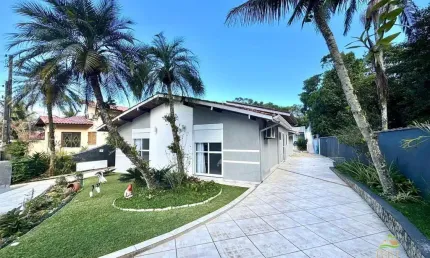Casa de Luxo em Condomínio - 4 Quartos, 2 Suítes, Área de Lazer Completa em Morada da Praia, Bertioga-SP  IMÓVEL A VENDA, MORADA DA PRAIA - BERTIOGA/SP
