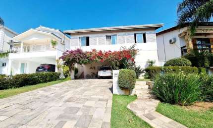 Casa com 4 dormitórios à venda, 300 m² por R$ 2.500.000 - Residencial Onze (Alphaville) - Santana de Parnaíba/SP