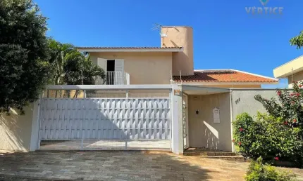 Casa com 3 dormitórios à venda, 220 m² por R$ 980.000,00 - Jardim Tarraf - São José do Rio Preto/SP