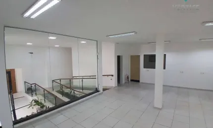 Casa comercial para alugar na Rua Penita, Vila Redentora, São José do Rio Preto
