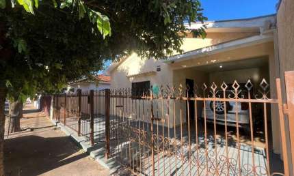 Casa com 3 quartos para alugar na Travessa Professor José da Silveira Baldy, Boa Vista, São José do Rio Preto