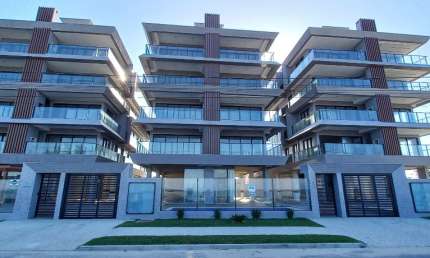 Apartamento com 3 quartos à venda na Avenida Beira Mar, 4924, Balneário Inajá, Matinhos