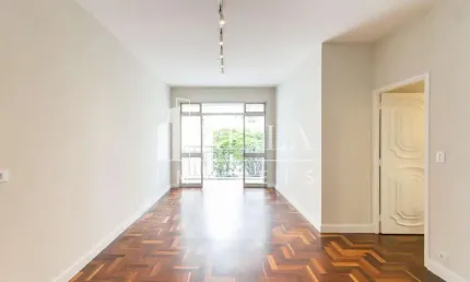 Apartamento com 122 m², 3 quartos sendo 1 suíte à venda no bairro Jardim das Acacias.