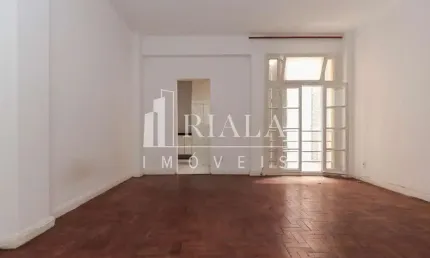 Apartamento com 50 m², 1 quarto  à venda no bairro República.