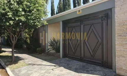 Casa com 5 quartos à venda na Vila Harmonia, Araraquara 