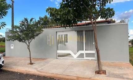 Casa com 3 quartos à venda na Cidade Jardim, Araraquara 