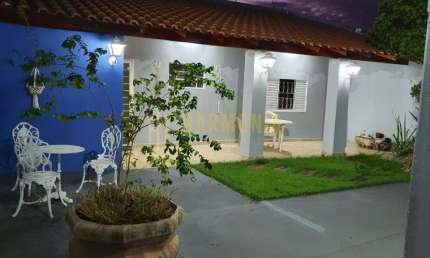Casa a venda em excelente localizacao no Bairro Santa Angelina.