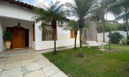 Casa comercial com 3 salas à venda na Vila Sedenho, Araraquara 