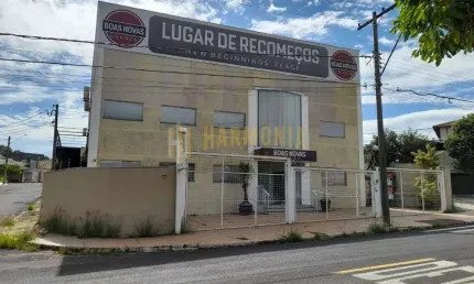 Prédio com 7 salas para alugar na Vila José Bonifácio, Araraquara 