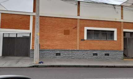 Duas Casas no mesmo terreno para locacao no centro de Araraquara