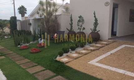 Casa Terrea a venda ou locacao no Condominio Villa Dei Fiori