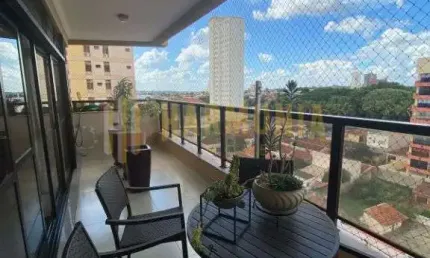 Lindo apartamento a venda no Edificio Samambaia. Proximo ao Parque Infantil
