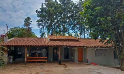 Chácara / sítio com 4 quartos à venda na Chácara Flora Araraquara, Araraquara 