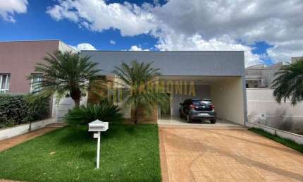 Casa em condomínio fechado com 3 quartos à venda no Residencial Village Damha, Araraquara 