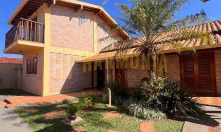 Casa com 3 quartos à venda na Vila Xavier (Vila Xavier), Araraquara 