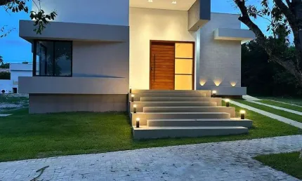 Casa nova em condomínio, Gravatá, 4 suítes, piscina privativa, área de lazer...