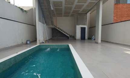 Casa nova a venda 297 m² 3 quartos 1 suíte 6vagas condomínio Granja Vianna Cotia - SP