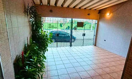 Casa a venda com 122 m²em perfeito estado com armários planejados Rio Pequeno SP