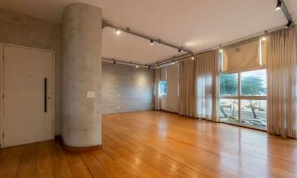 Alugo apartamento 3 quartos/vaga de garagem Av. Atlântica