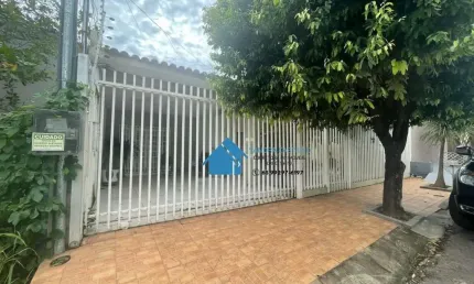 Excelente casa 360m² 3/4 sendo 1 suite c/Piscina e churrasqueira