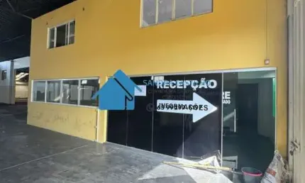BARRACÃO 2.000M² Varias salas/banheiros, vgs de garagem centro de VG