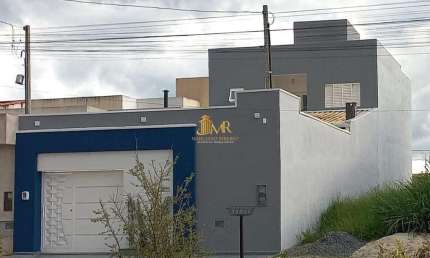 Casa com 3 quartos à venda na Rua Holanda, 100, Residencial Vila Rica, Lorena