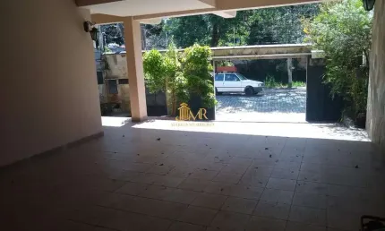 Casa com 3 quartos à venda na Rua Gama Rodrigues, 100, Centro, Guaratinguetá