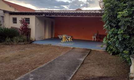 Casa à venda na Rua Doutor Adhemar de Barros, 10, Nova Lorena, Lorena