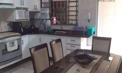Casa com 2 quartos à venda na Rua dos Cajueiros, Residencial Vale das Nogueiras, Americana