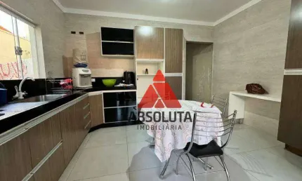 Sobrado com 3 dormitórios à venda, 190 m² por R$ 440.000 - Parque Nova Carioba - Americana/SP