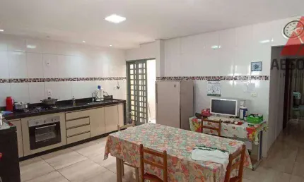 Casa com 3 dormitórios à venda, 119 m² por R$ 549.000,00 - Jardim Adélia - Santa Bárbara D'Oeste/SP