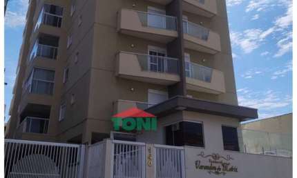 Apartamento para locação em Salto-SP na Vila Teixeira: 2 quartos, 1 suíte, sala ampla e 3 vagas de garagem!