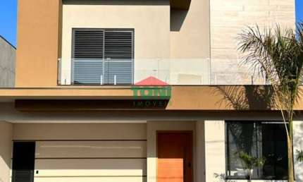 Luxuosa casa em condomínio à venda em Salto-SP, no bairro Residencial Central Parque. 3 quartos, 3 suítes, 2 salas, 4 vagas de garagem, 220m².
