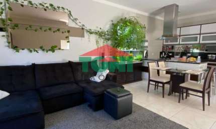 Imperdível oportunidade de casa à venda em Salto-SP, Residencial São Bento: 2 quartos, 1 suíte, 1 vaga.