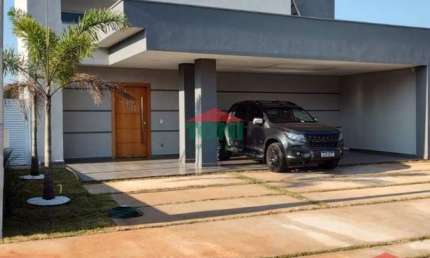 Imóvel de Luxo no Condomínio Residencial Lagos D'icaraí em Salto-SP: Casa com 3 suítes, piscina e área gourmet. Venha conferir!