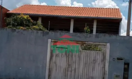 Imperdível oportunidade: Casa à venda em Salto-SP, Jardim Guarujá, 2 quartos, 1 suíte, 2 salas, 2 vagas de garagem, 230m²
