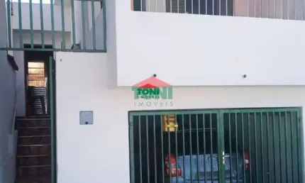 Casa à venda na Vila Flora, Salto-SP: 2 quartos, 1 suíte, 2 salas, 2 banheiros, 1 vaga de garagem, 127m². Confira!