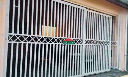 Imperdível oportunidade: Casa à venda em Salto-SP, Jardim Planalto, 2 quartos, 1 sala, 1 banheiro, 2 vagas. Venha conferir!