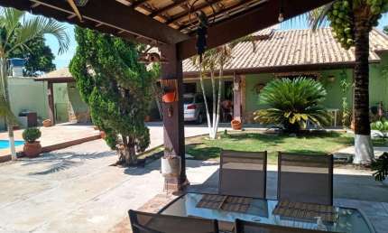 Chácara para Venda em Taubaté, Granja Bela Vista, 3 dormitórios, 1 suíte, 2 banheiros, 2 vagas